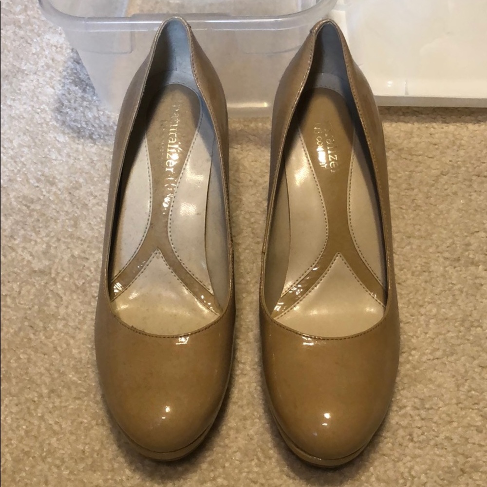 Naturalizer Small Wedge Heel